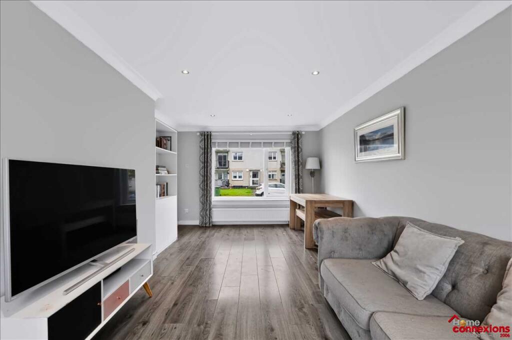 House in East Kilbride, Nerston Industrial East, Calderwood - View 5
