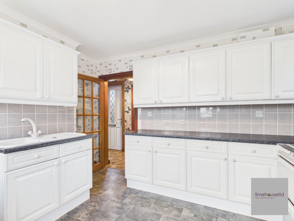 Howes Brae, Skirling, Biggar, ML12 photo 4