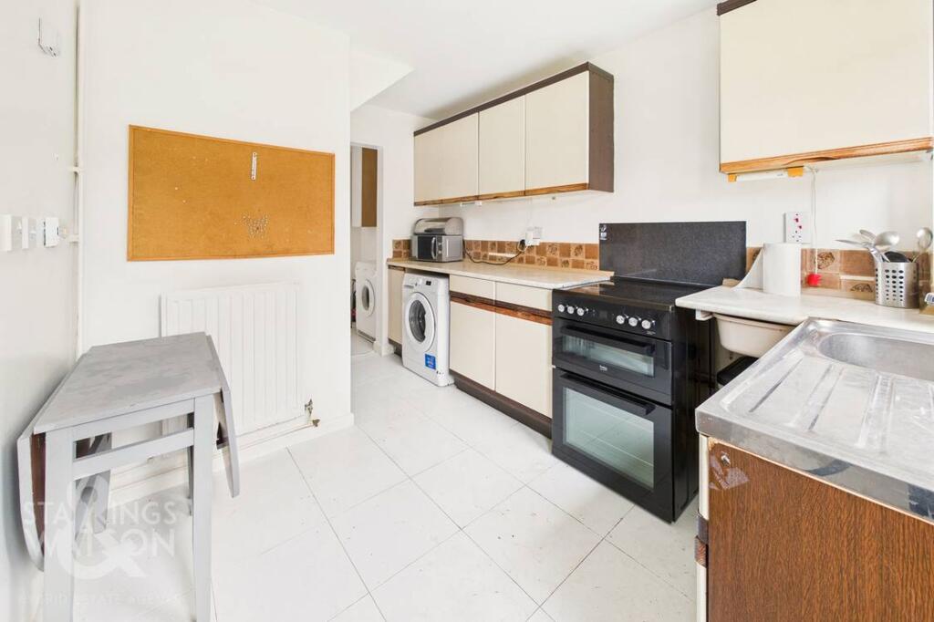 House in Norwich, Clover Hill, West Earlham - View 4