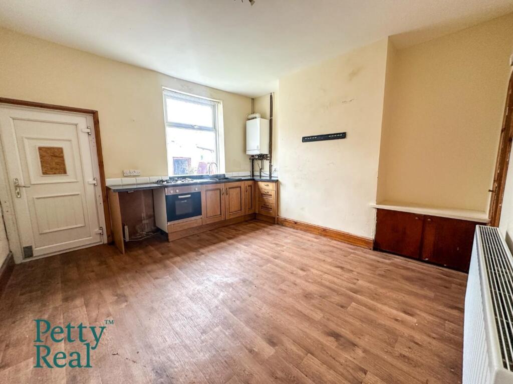 House in Pendle, Colne - View 4