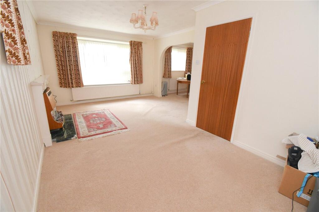 Days Meadow, Greasby, Wirral photo 4