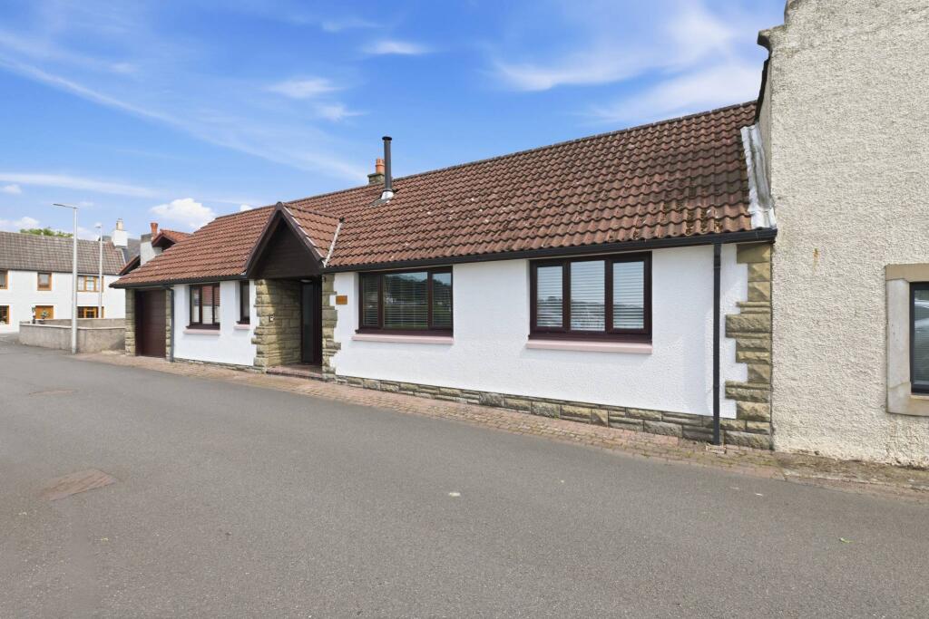 Main image of property: 3 The Ness, Torryburn, Dunfermline, KY12 8LR