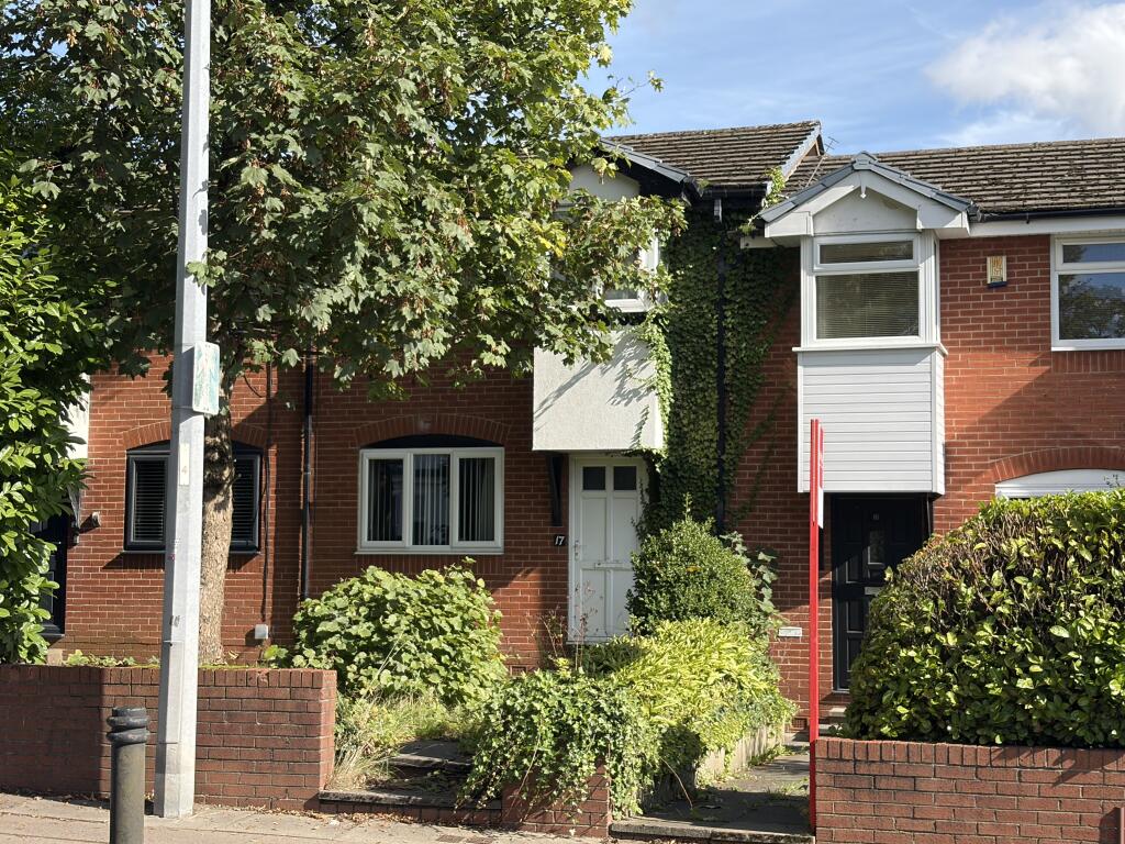 2-bed terraced on St Pauls Court, Worsley, Salford, £175,000