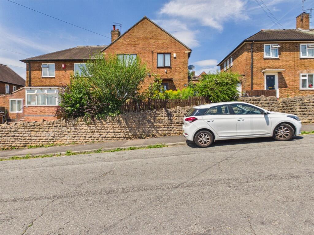 Main image of property: Arnside Road, Nottingham, Nottinghamshire, NG5