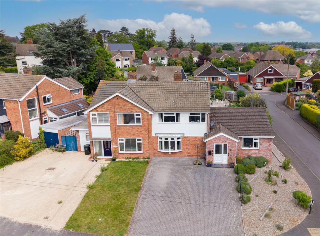 Main image of property: Cedar Avenue, Malvern, Worcestershire, WR14