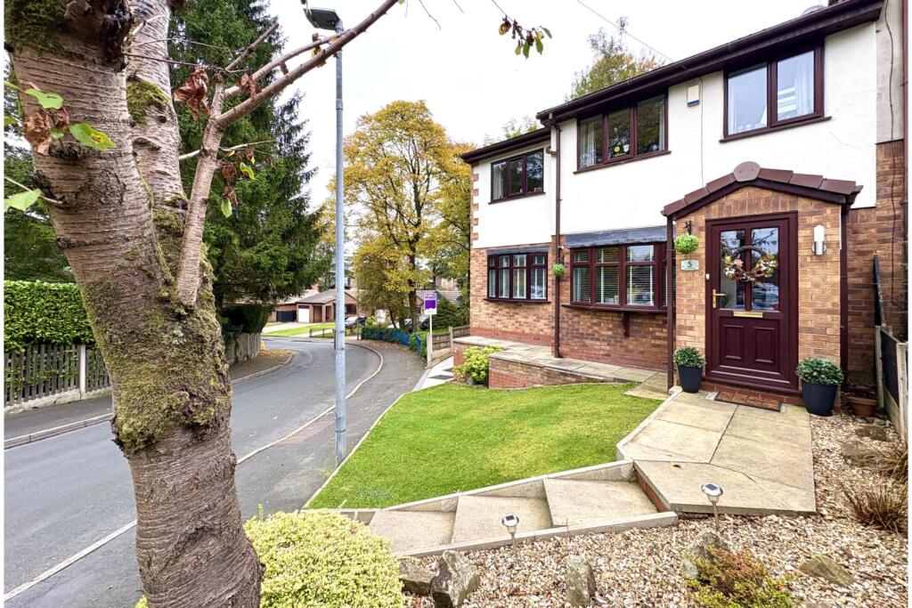 Main image of property: Chellow Dene, Mossley, OL5