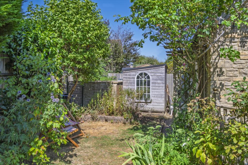 House in Swindon - View 4