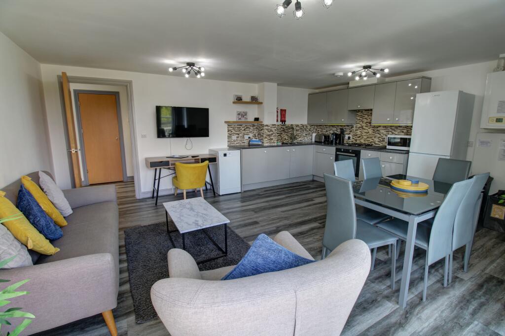 Apartment in Ipswich - View 4