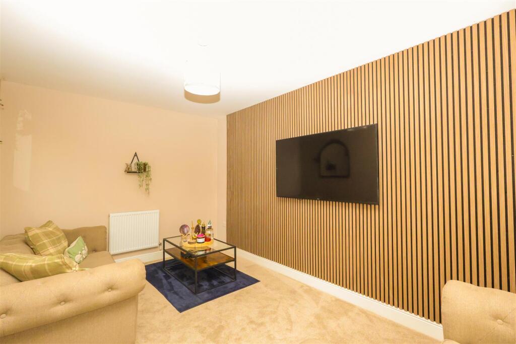 House in West Tanfield, North Yorkshire - View 3
