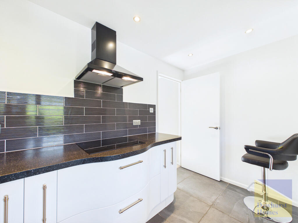 Apartment in Preston - More