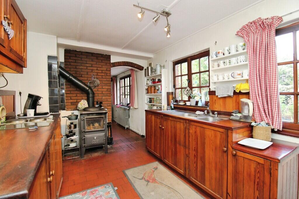 House in Nottingham - View 2