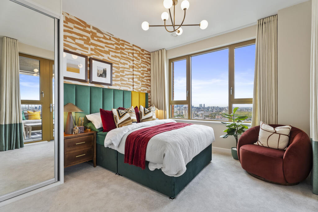2-bed flat on 227-255 Ilderton Road,
London,
SE15 1PP, £545,000