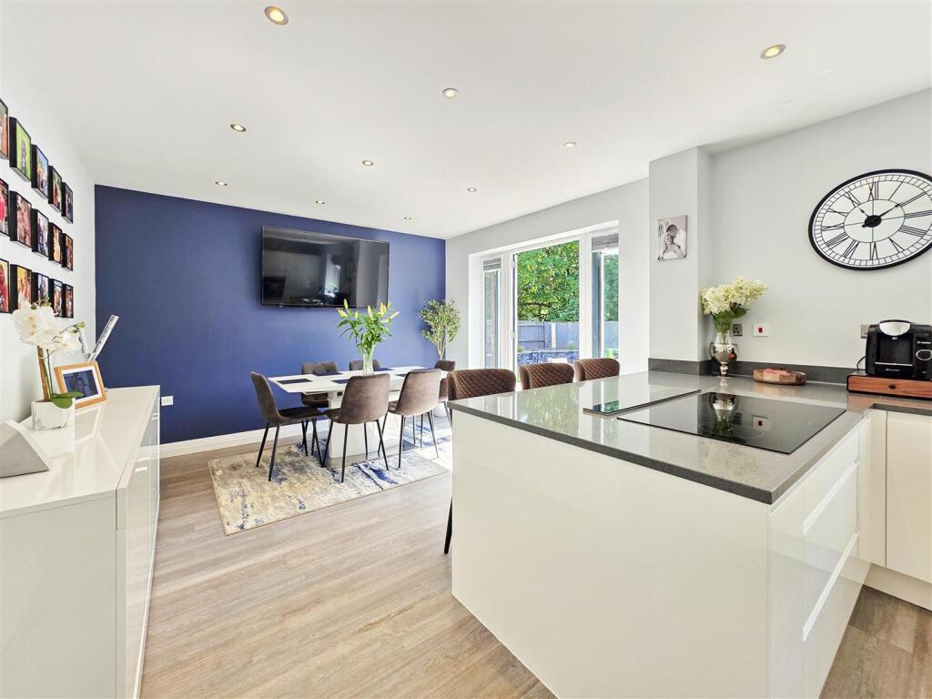 House in Gedling, Burton Joyce - View 3
