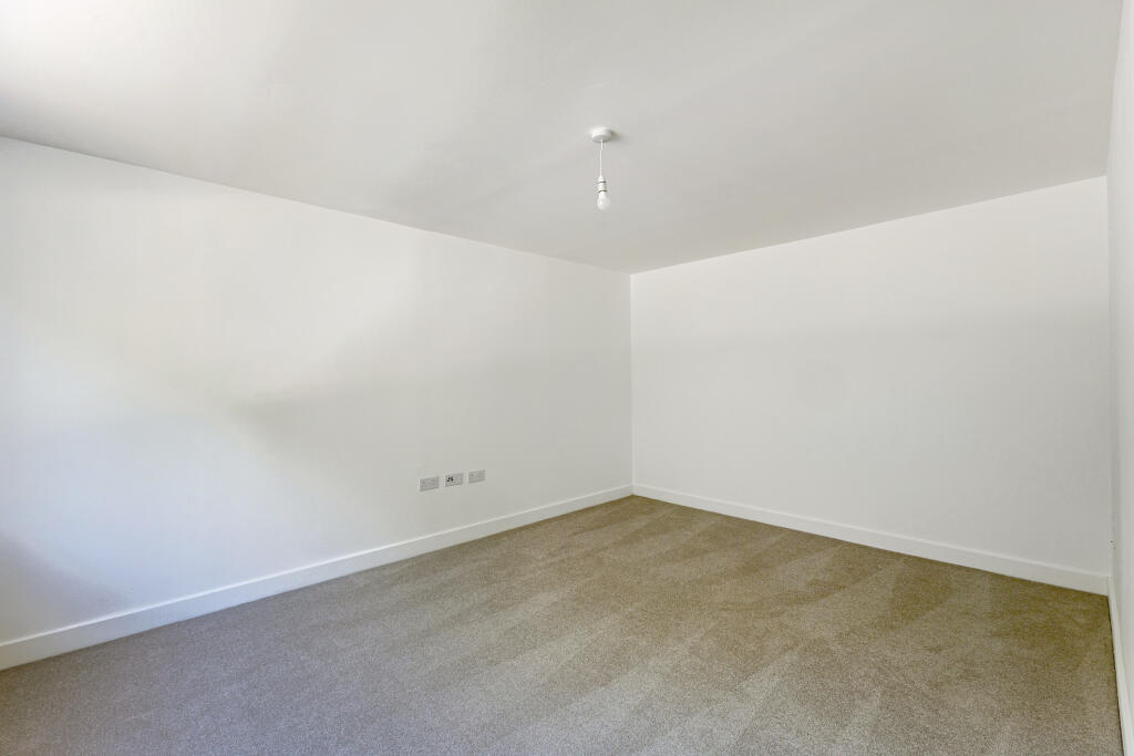 House in Tonbridge - View 4