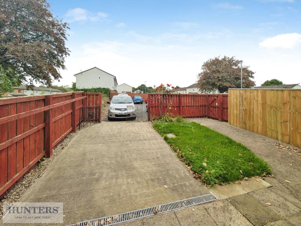 House in Sunderland - View 2