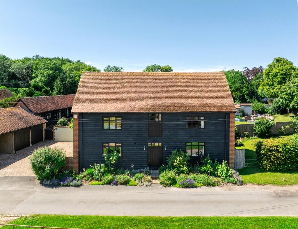 Main image of property: Mill Lane, Scotsgrove, Thame, Buckinghamshire, OX9