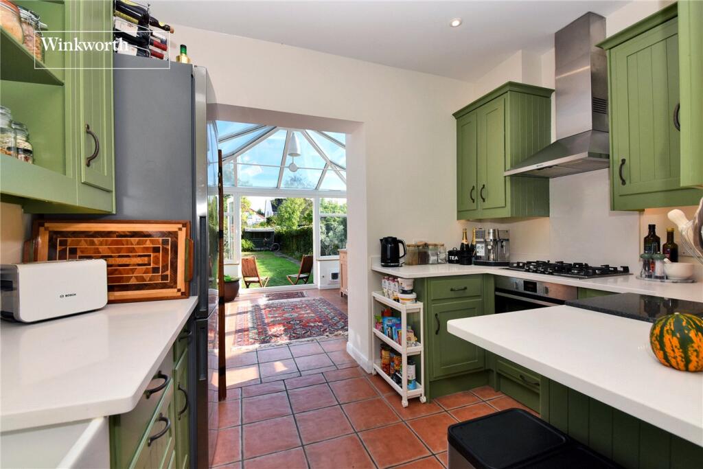 House in Kingston upon Thames - View 4