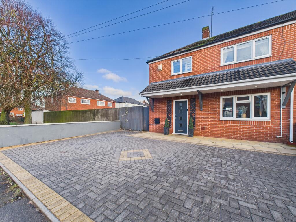 Main image of property: Arden Road, Hockley, Tamworth, B77