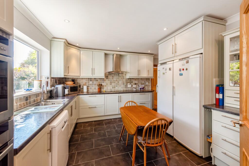 House in Fareham, Hampshire - View 5