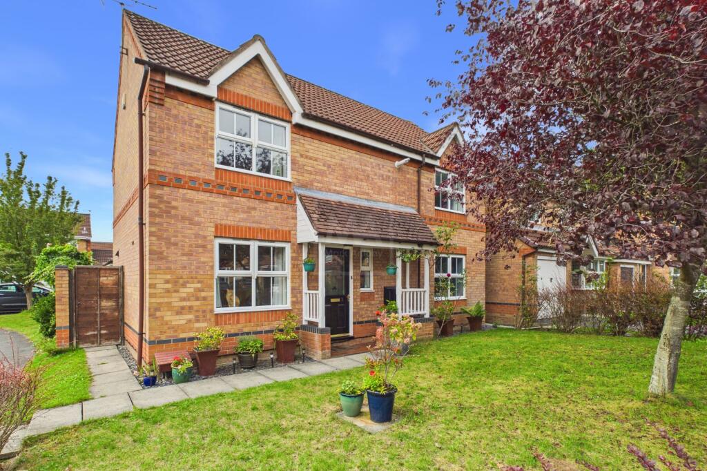 Main image of property: Godshill Close, Great Sankey, WA5