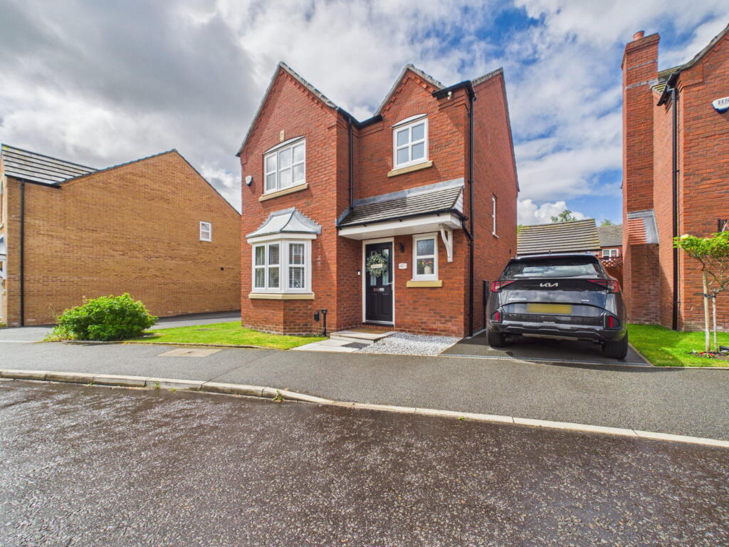 Main image of property: St Helens, WA9 5XN