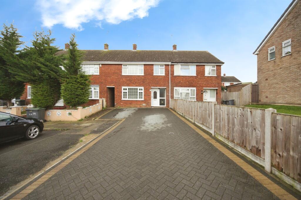 Main image of property: Gelding Close, Luton