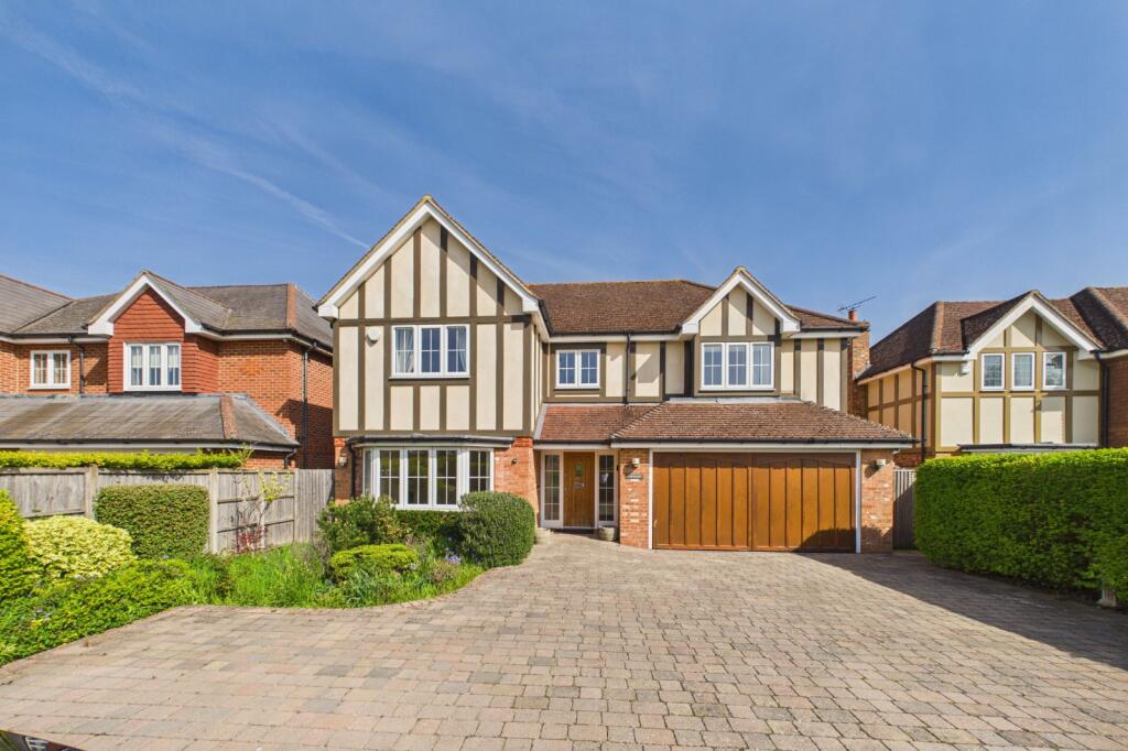 Main image of property: Wokingham Road, Hurst, Reading, Berkshire, RG10