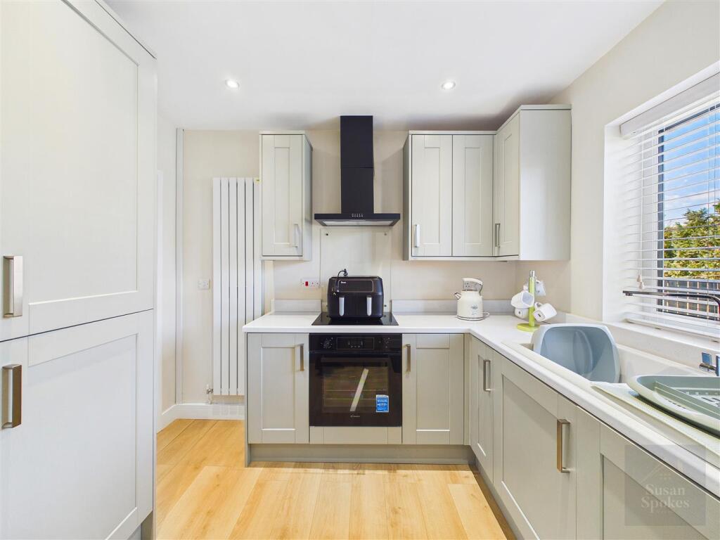 House in Newcastle upon Tyne - More