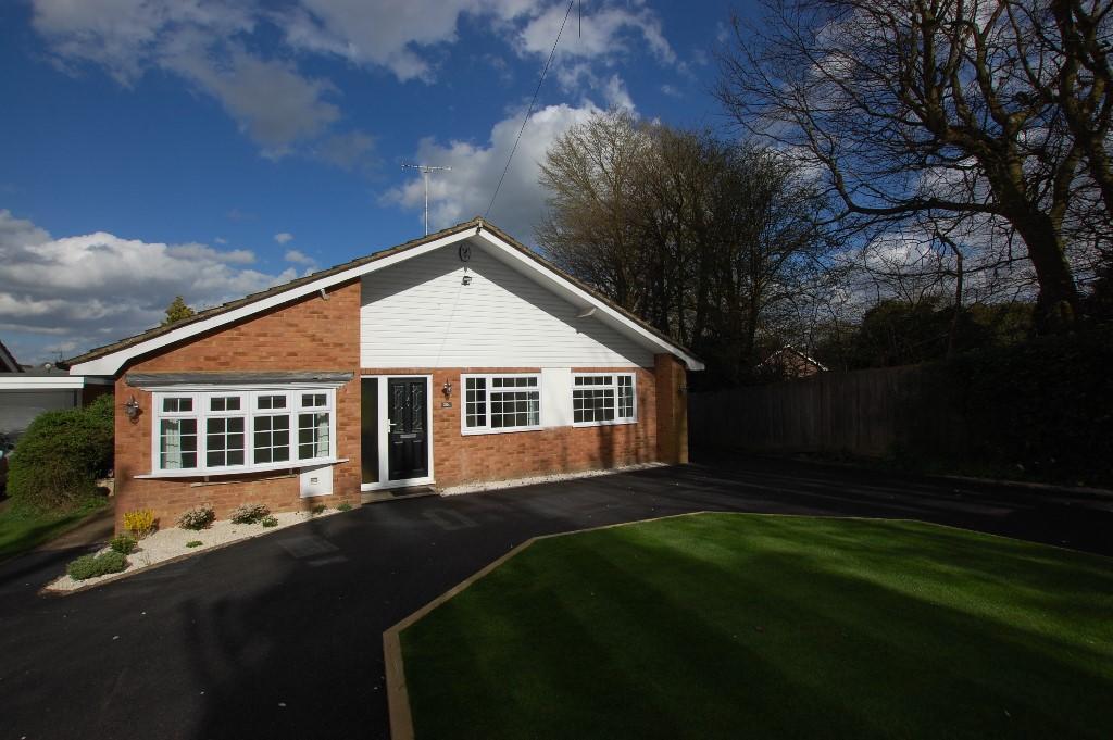 Main image of property: Roundwood Lane, Harpenden, Hertfordshire, AL5