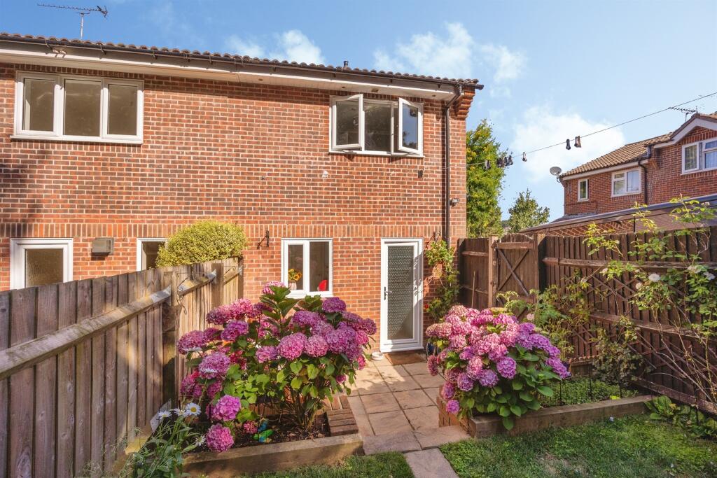 House in Havant, Hampshire - More