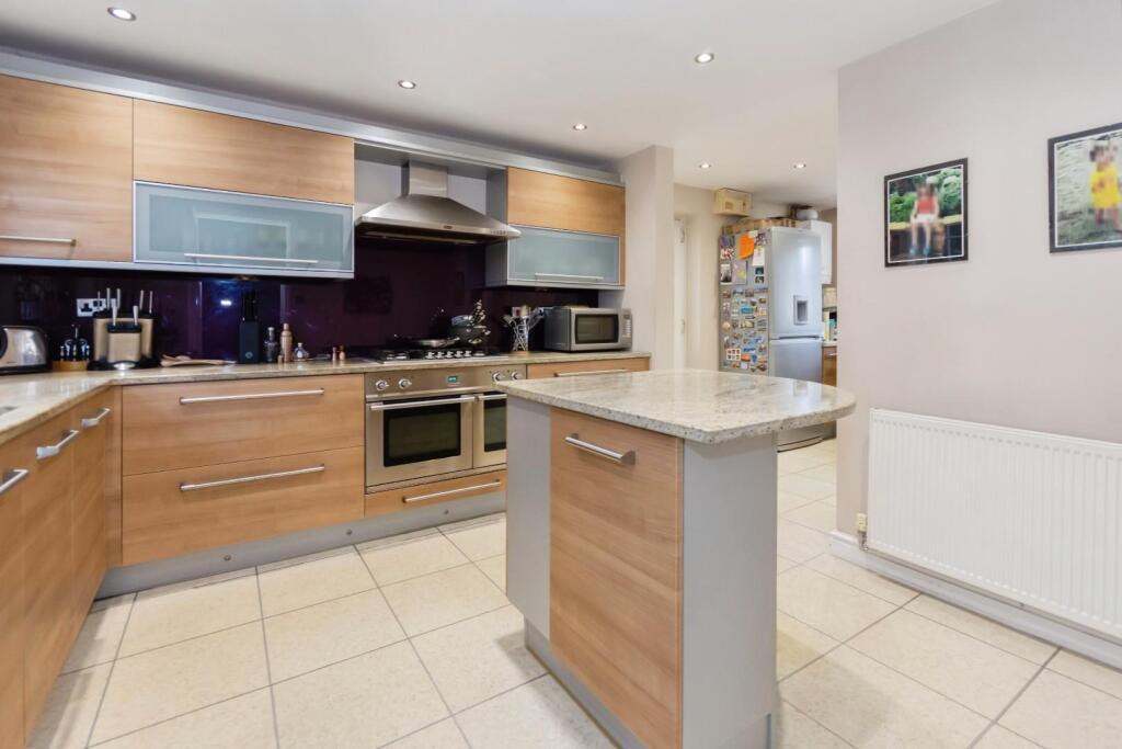 Additional image 4 of Boningale Way, Dorridge, Solihull