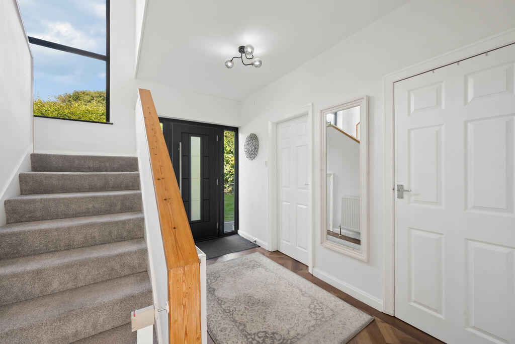 Oakwood Drive, Heaton photo 4