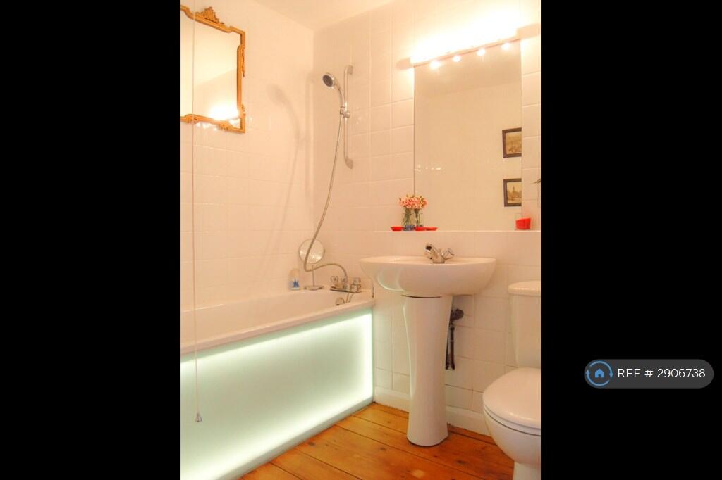 1 bedroom penthouse for rent
