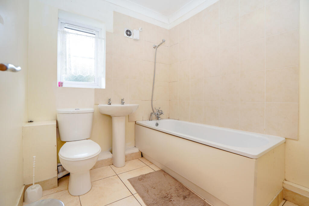 Additional image 8 of Waverley Road, St. Albans, Hertfordshire, AL3