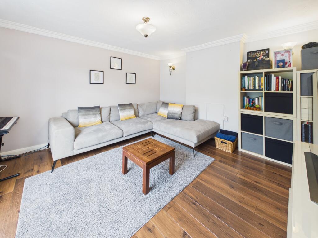 Stonelow Road, Dronfield, Derbyshire, S18 photo 4