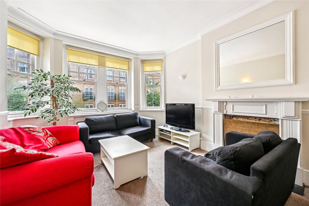 College Court, Queen Caroline Street, London, W6 photo 2