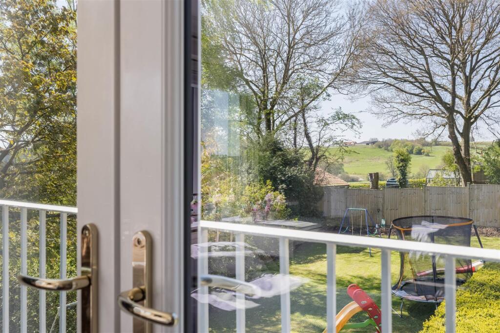 House in York - View 4