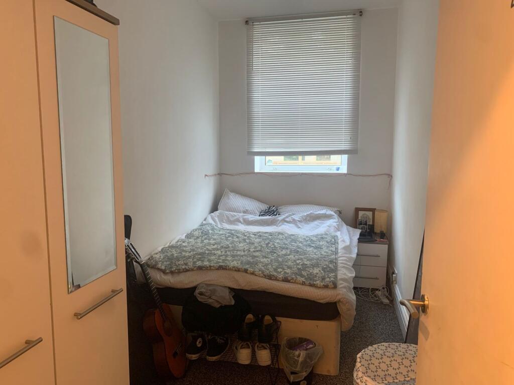 4 bedroom flat for rent