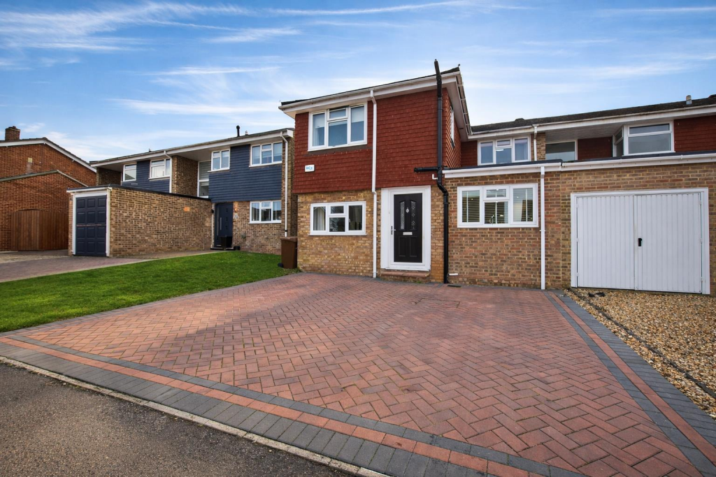 Main image of property: Sandringham Road, Rainham, Gillingham