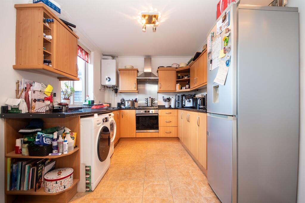 House in Desborough, North Northamptonshire - View 3