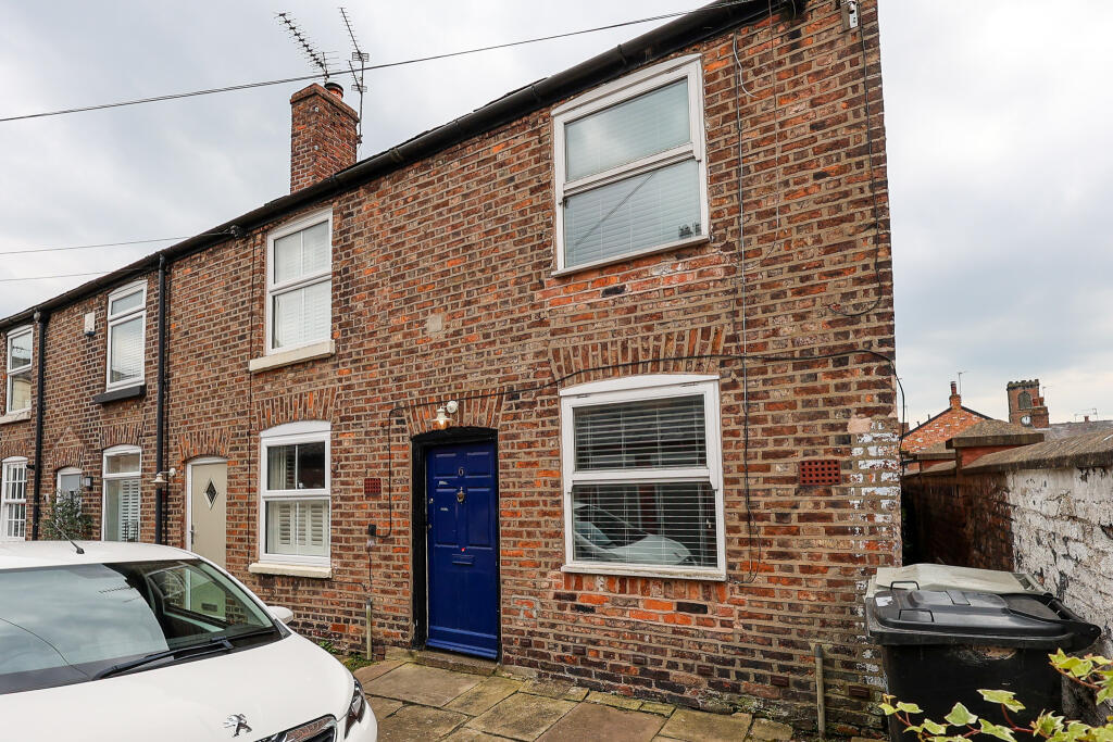 Main image of property: Old Meadow, Macclesfield, SK11