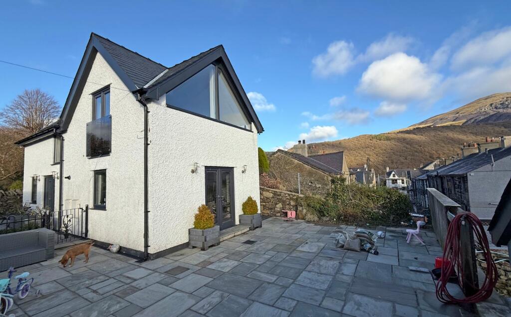 Warden Street, Llanberis, Caernarfon, Gwynedd, LL55 photo 4