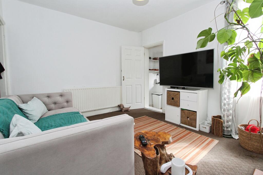 House in Reading - View 4