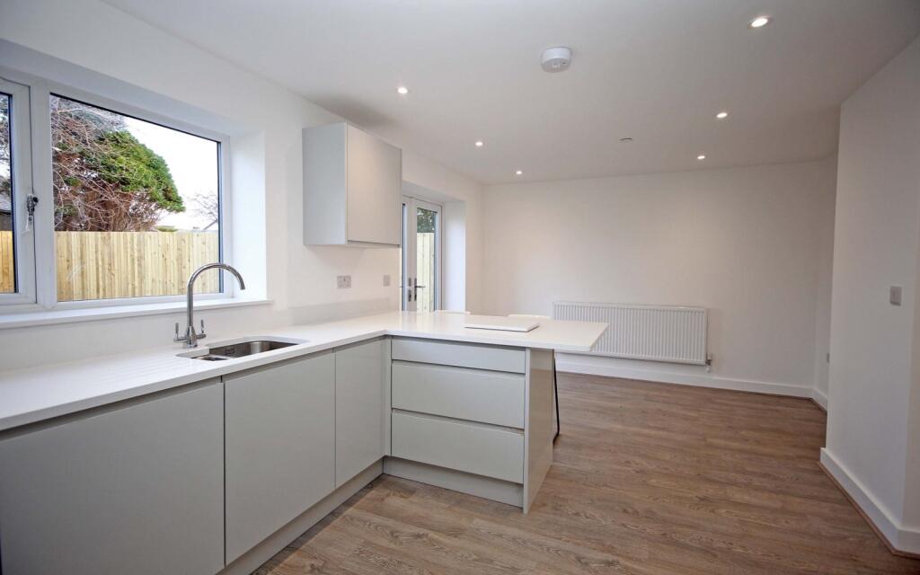Rhosbodrual, Caernarfon, Gwynedd, LL55 photo 4