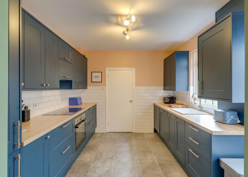 House in London - View 4