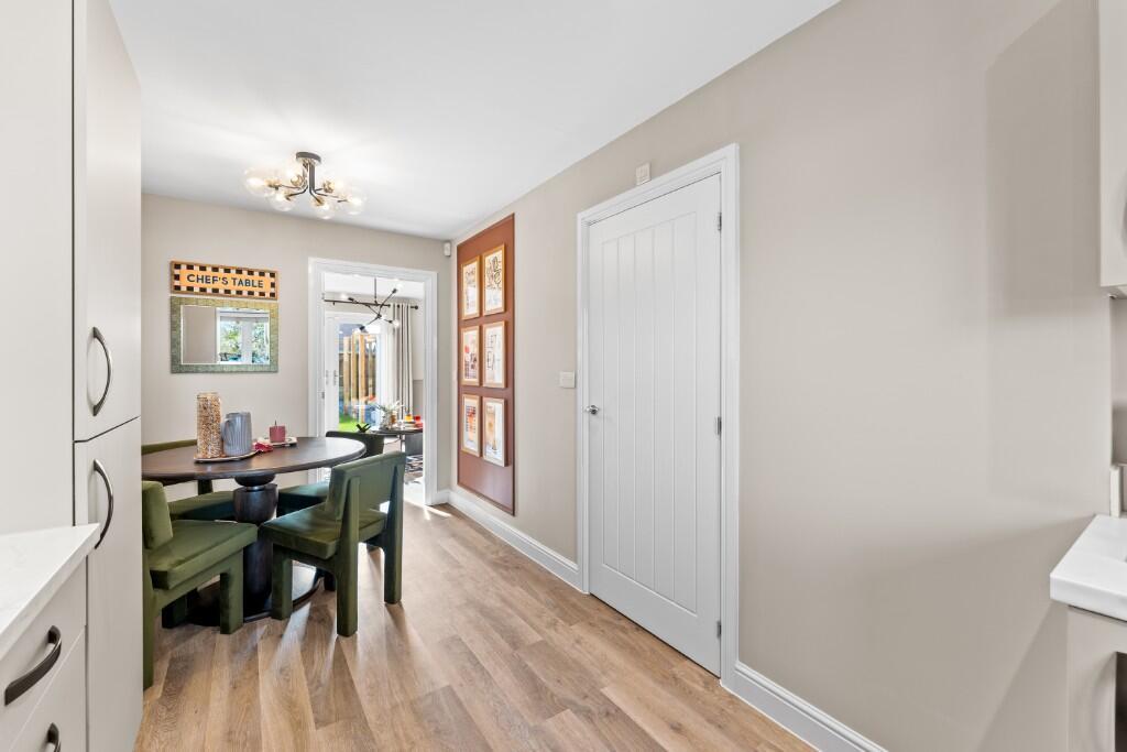 Burtonwood Road,
Warrington, 
WA5 3ZH photo 4