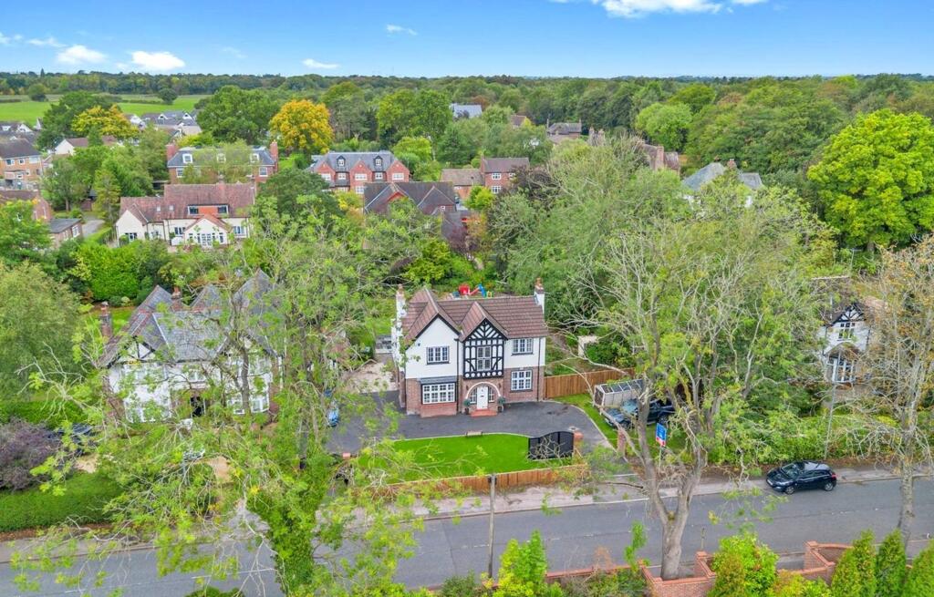 Main image of property: Common Lane, Culcheth, WA3
