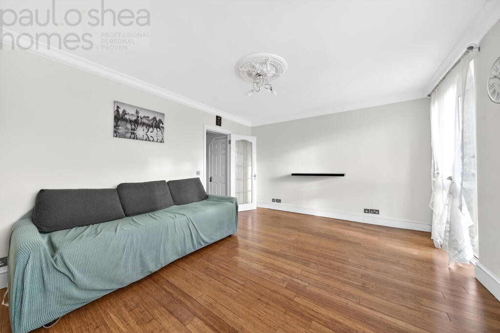 Apartment in London - View 5