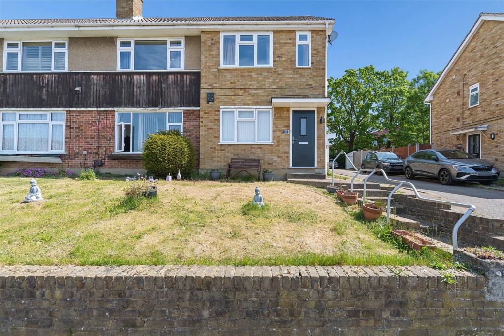 Main image of property: Boundary Road, Upminster, RM14