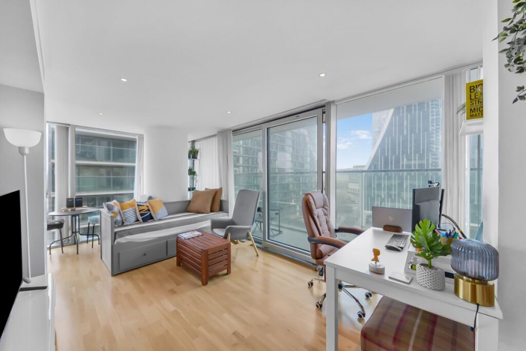 Main image of property: Landmark East, Marsh Wall London E14